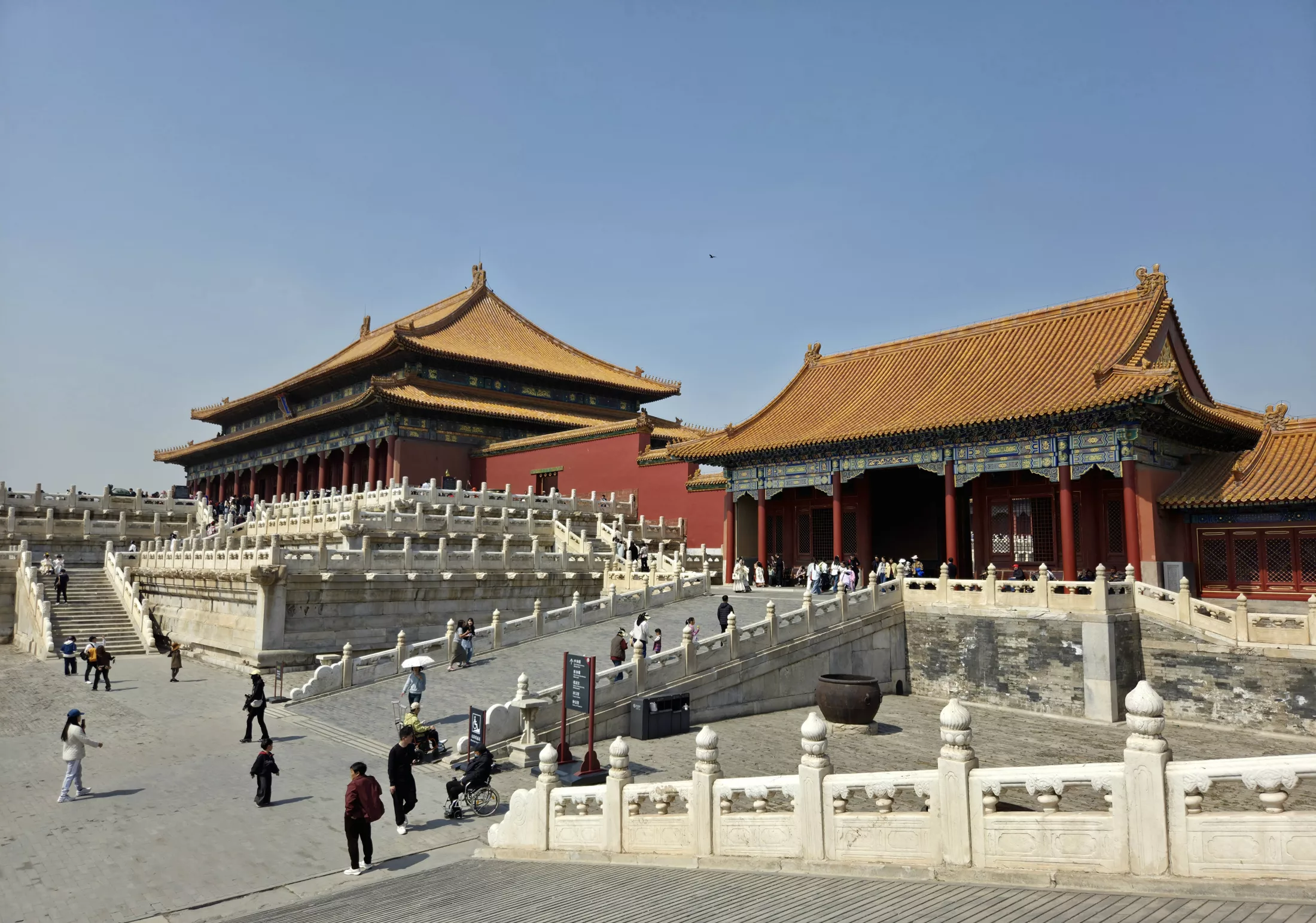 🌏  Premier arrêt : escale impériale à Pékin