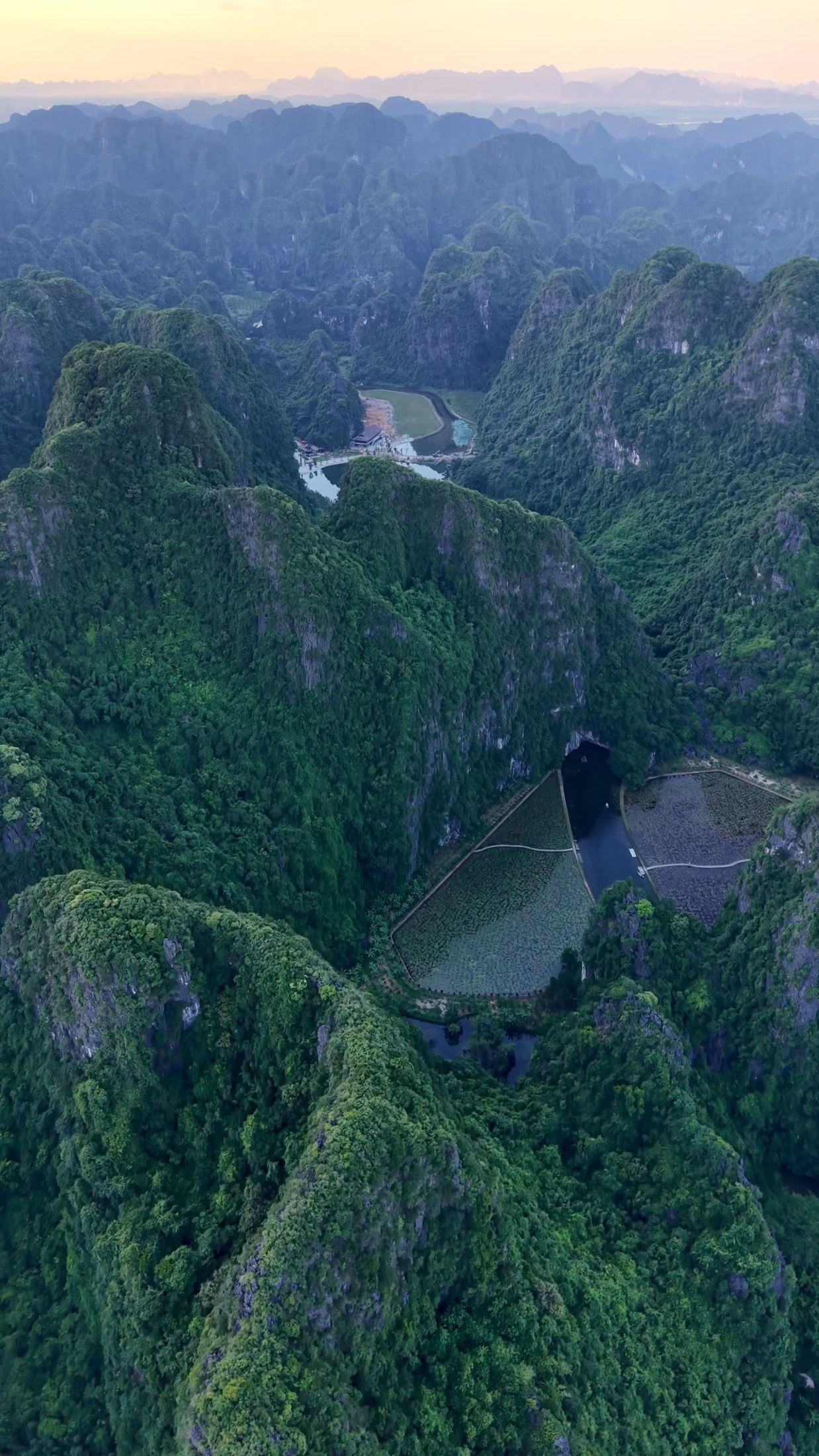 Tam Coc, une histoire de vélo, de canards et de rizières — 5